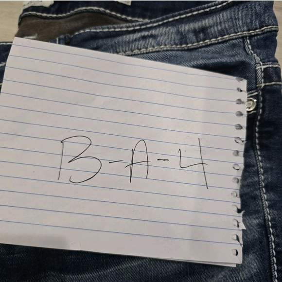 BKE Denim Women’s 33 x 33.5 Payton Straight Leg Jeans - Picture 5 of 5